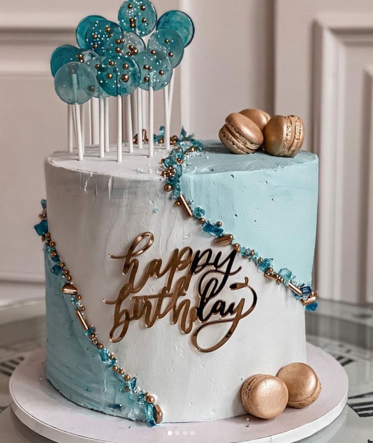 50+ Mẫu bánh sinh nhật đơn giản sang trọng, đẹp nhìn là thích