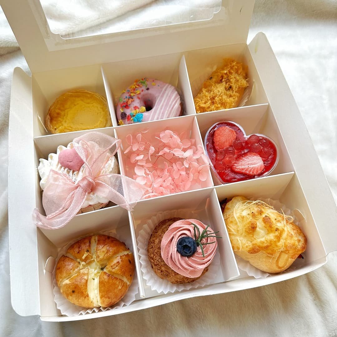 Teabreak box – Hộp bánh ngọt trái cây khẩu phần 1 người - Tiệm bánh Kim Như