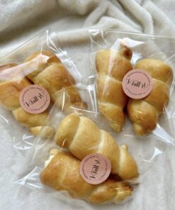 bánh mì ốc quế nhân kem