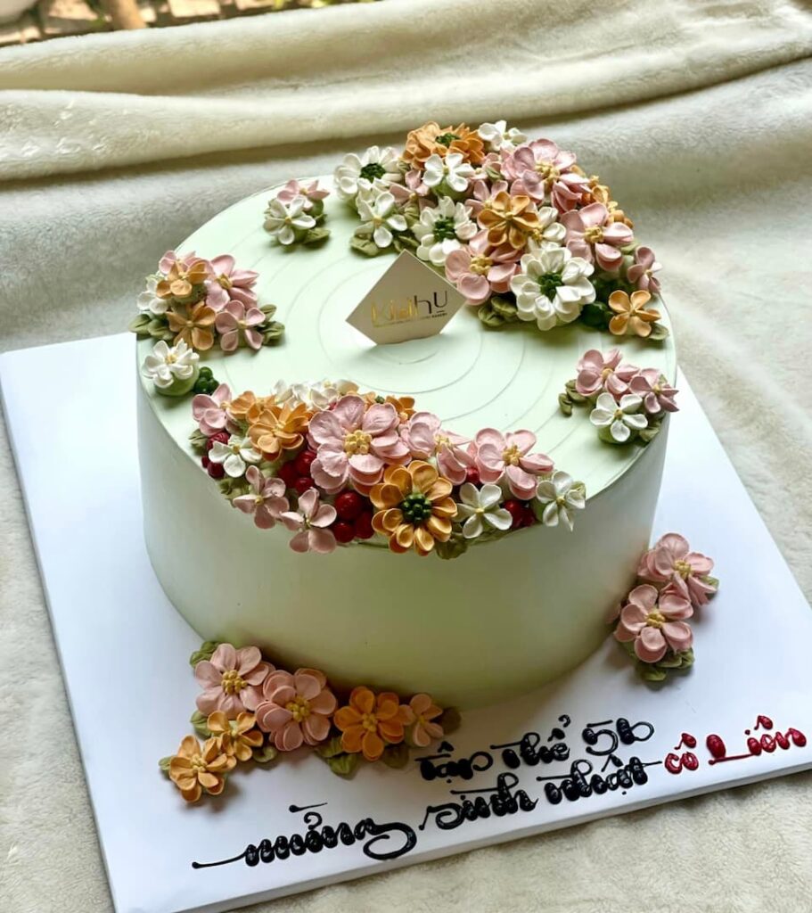 21 mẫu bánh sinh nhật hoa hồng 3D đẹp xuất sắc dành tặng mẹ và bạn gái ý  nghĩa nhất