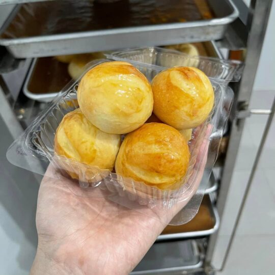 bánh mì bơ sữa