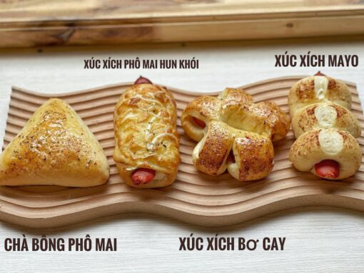bánh mì xúc xích ngon