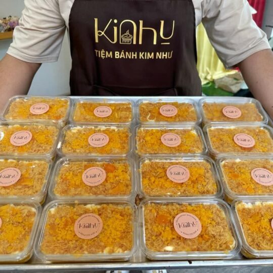 bông lan trứng muối siêu sốt