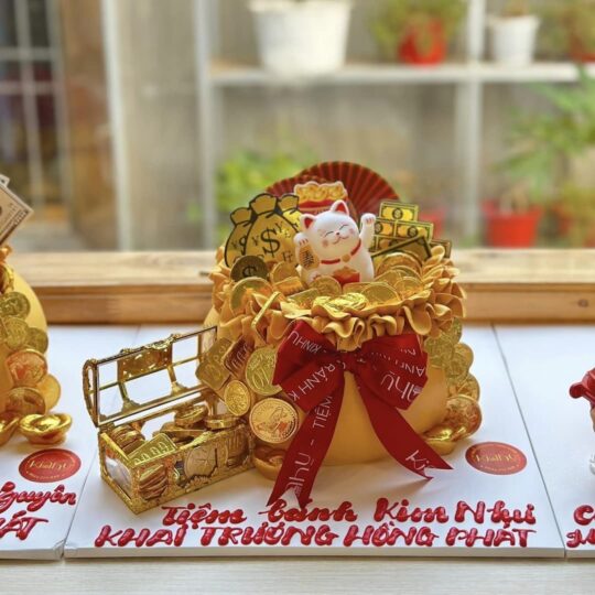 bánh vía thần tài túi vàng bánh kem