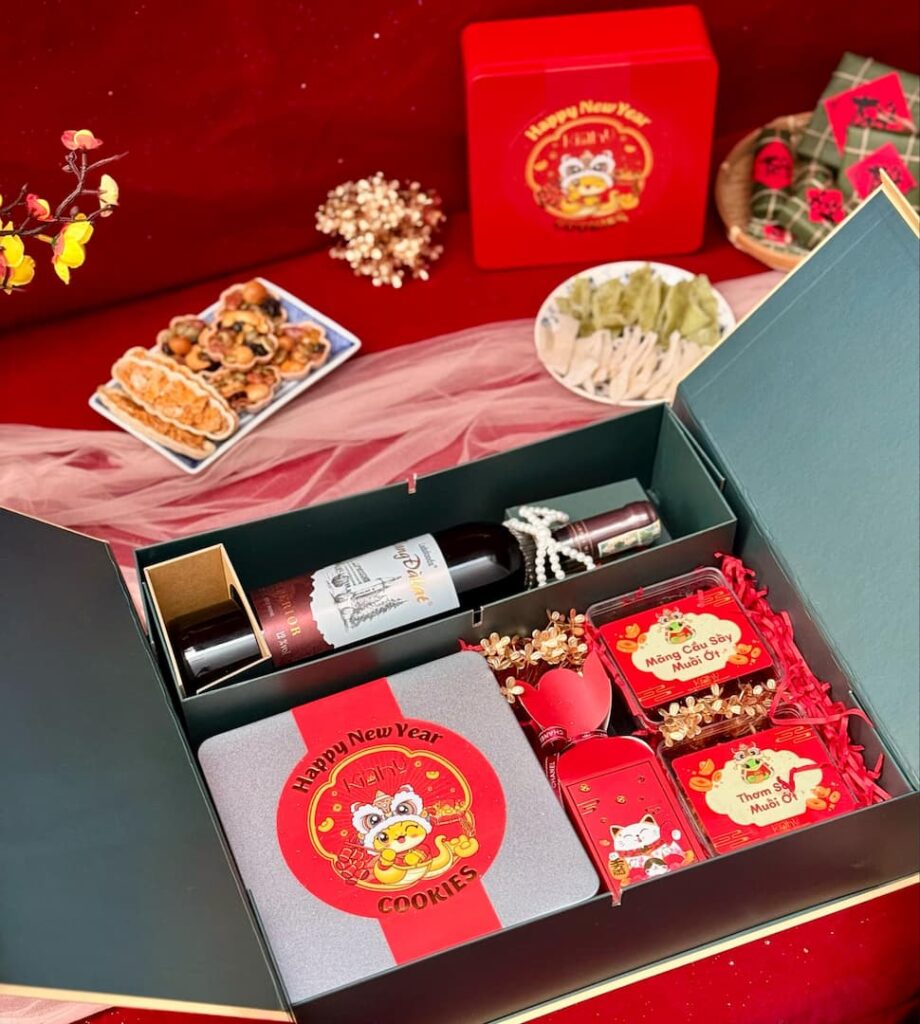 Set quà bánh và rượu