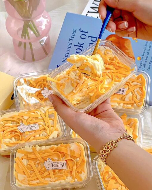 bánh bông lan phô mai tươi