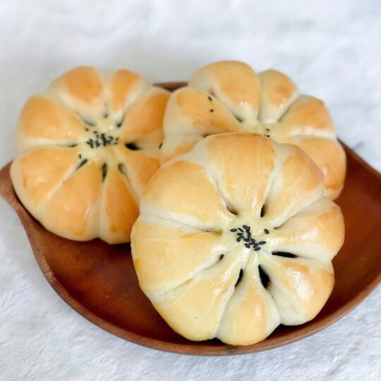 bánh mì đậu đỏ