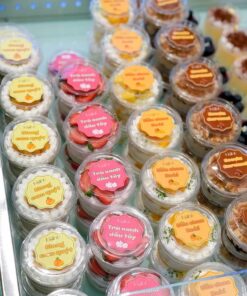 menu bánh mới toanh ngày khai trương