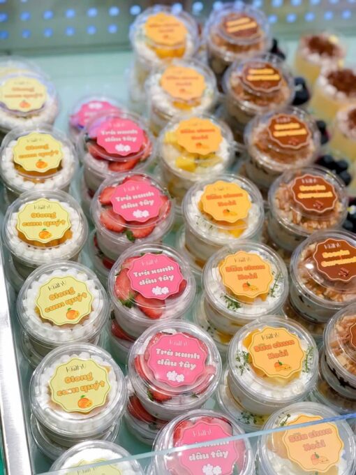 menu bánh mới toanh ngày khai trương