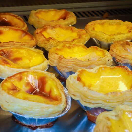 tart trứng hoa