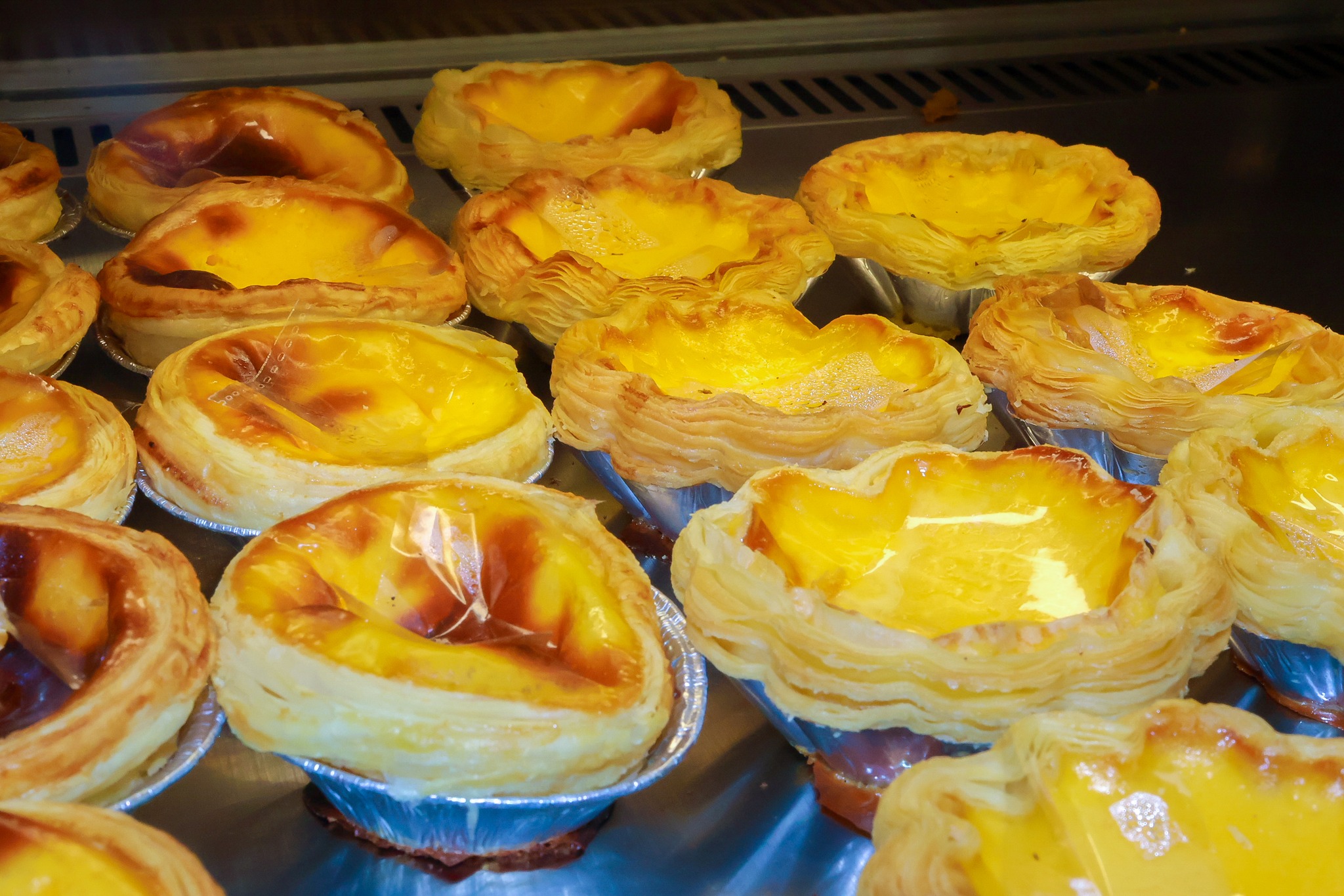 tart trứng hoa