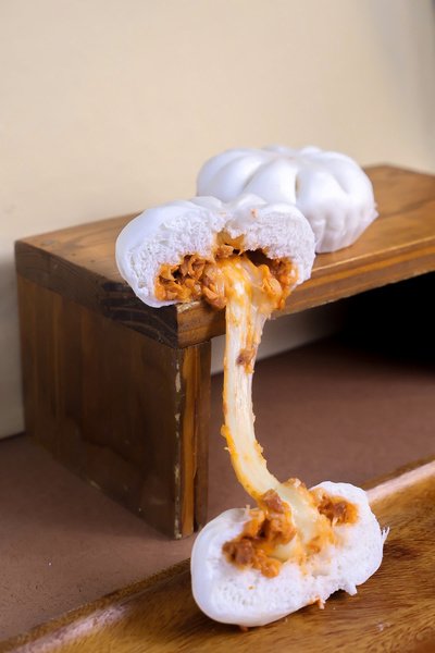 Bánh bao xá xíu phô mai