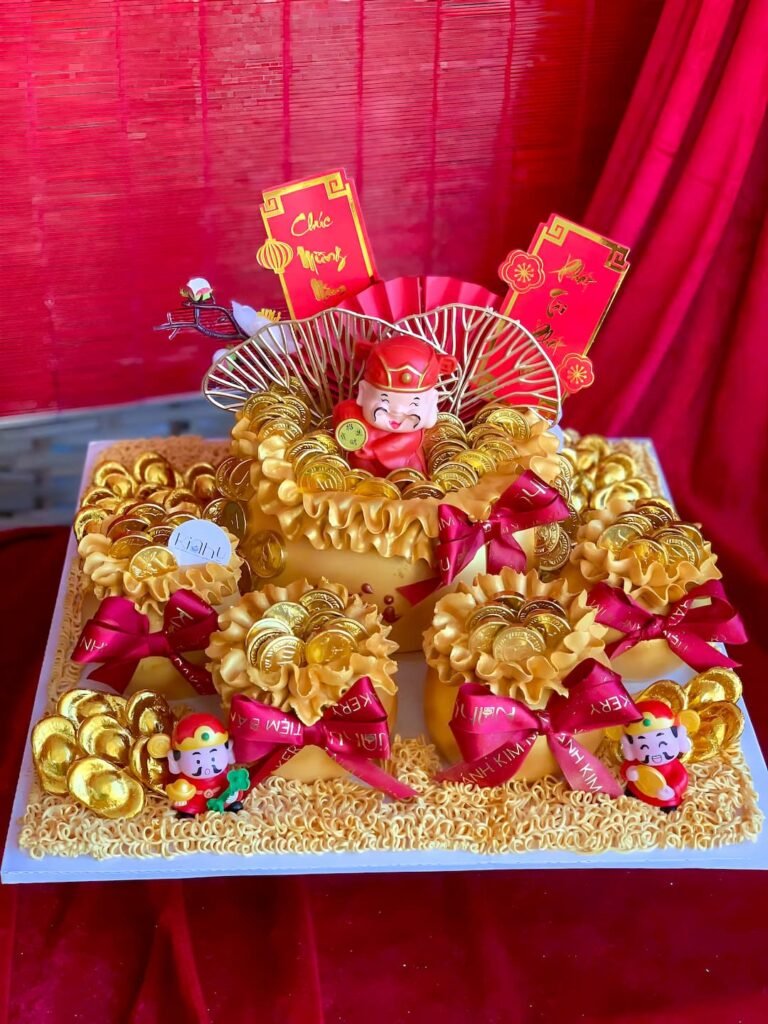 Bánh kem rước vía thần tài