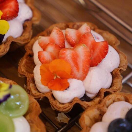 Tart trái cây Dâu